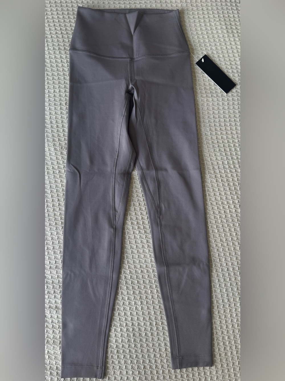 NWT Aktiiv wear Proterra Charcoal Thunder Plant-based Leggings - Size 4